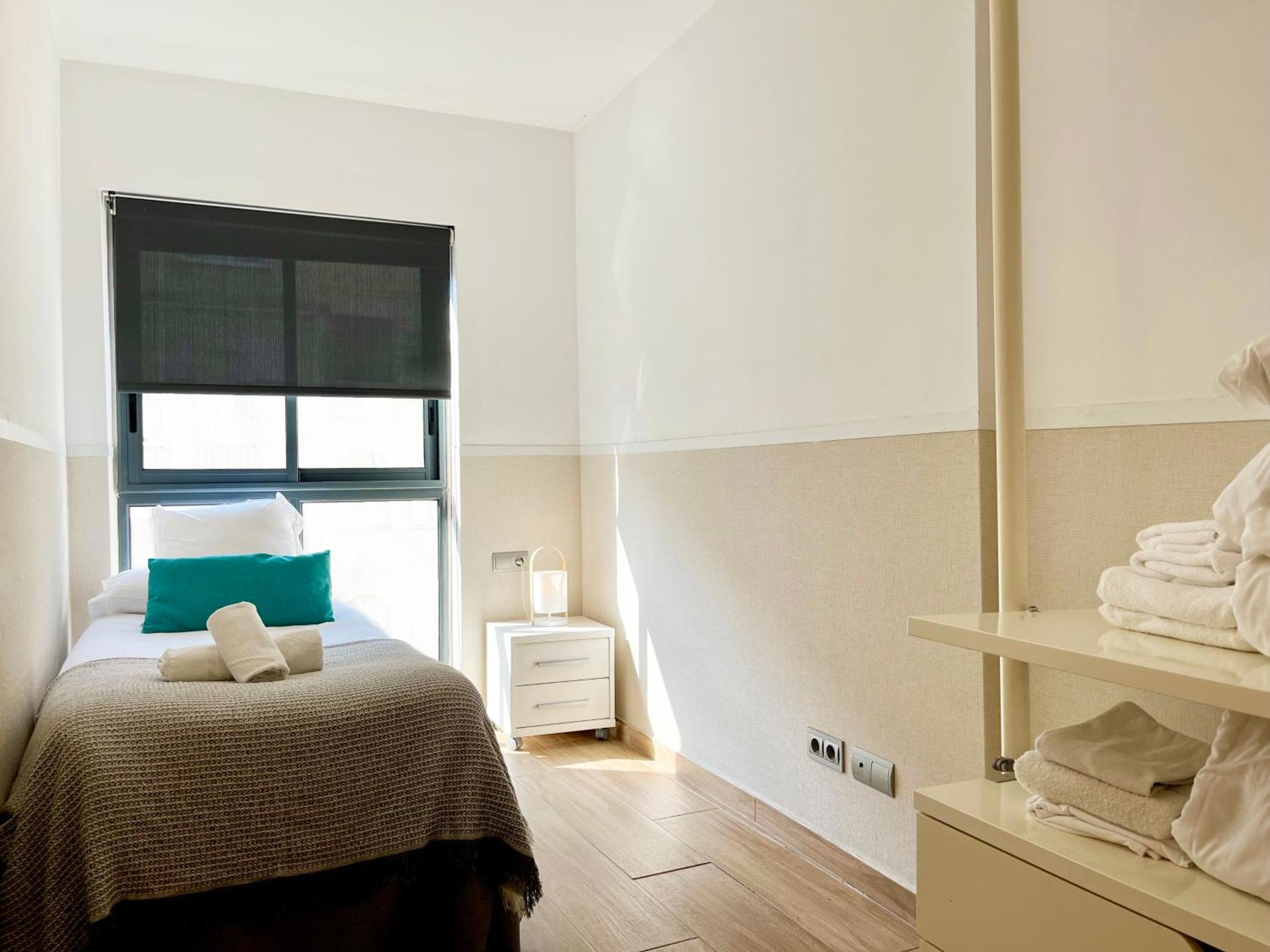 Feelathome Mozart Apartments Barcelona Exterior photo