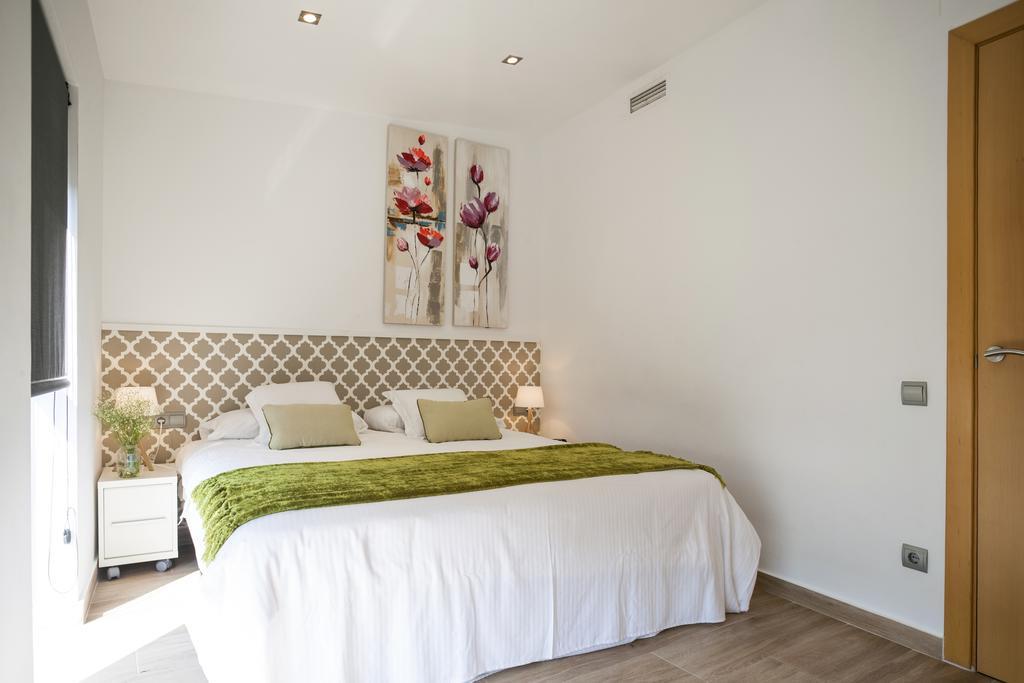 Feelathome Mozart Apartments Barcelona Exterior photo